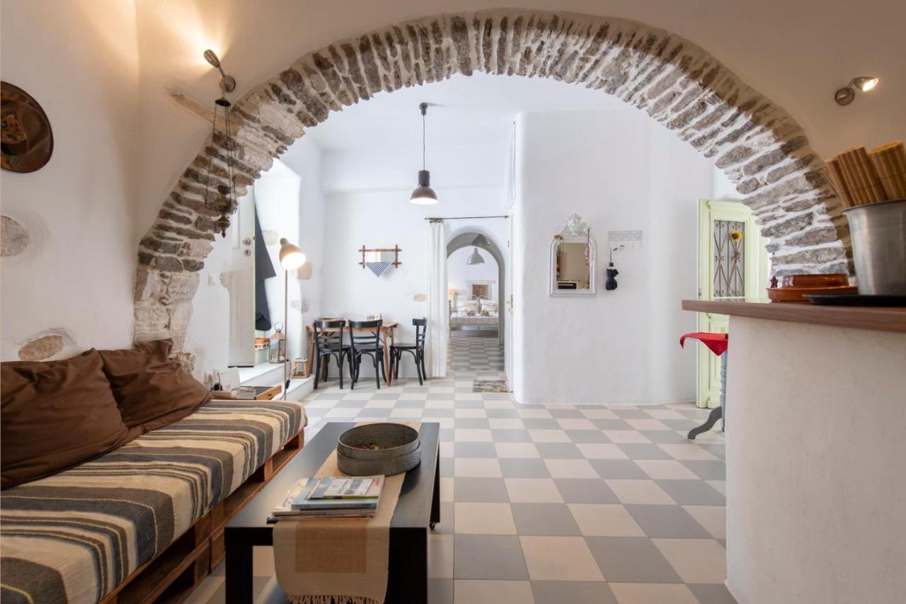 Traditional Stonebuilt House * Parikia (Paros)