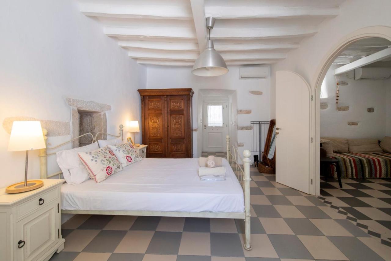 Holiday home Traditional Stonebuilt House *